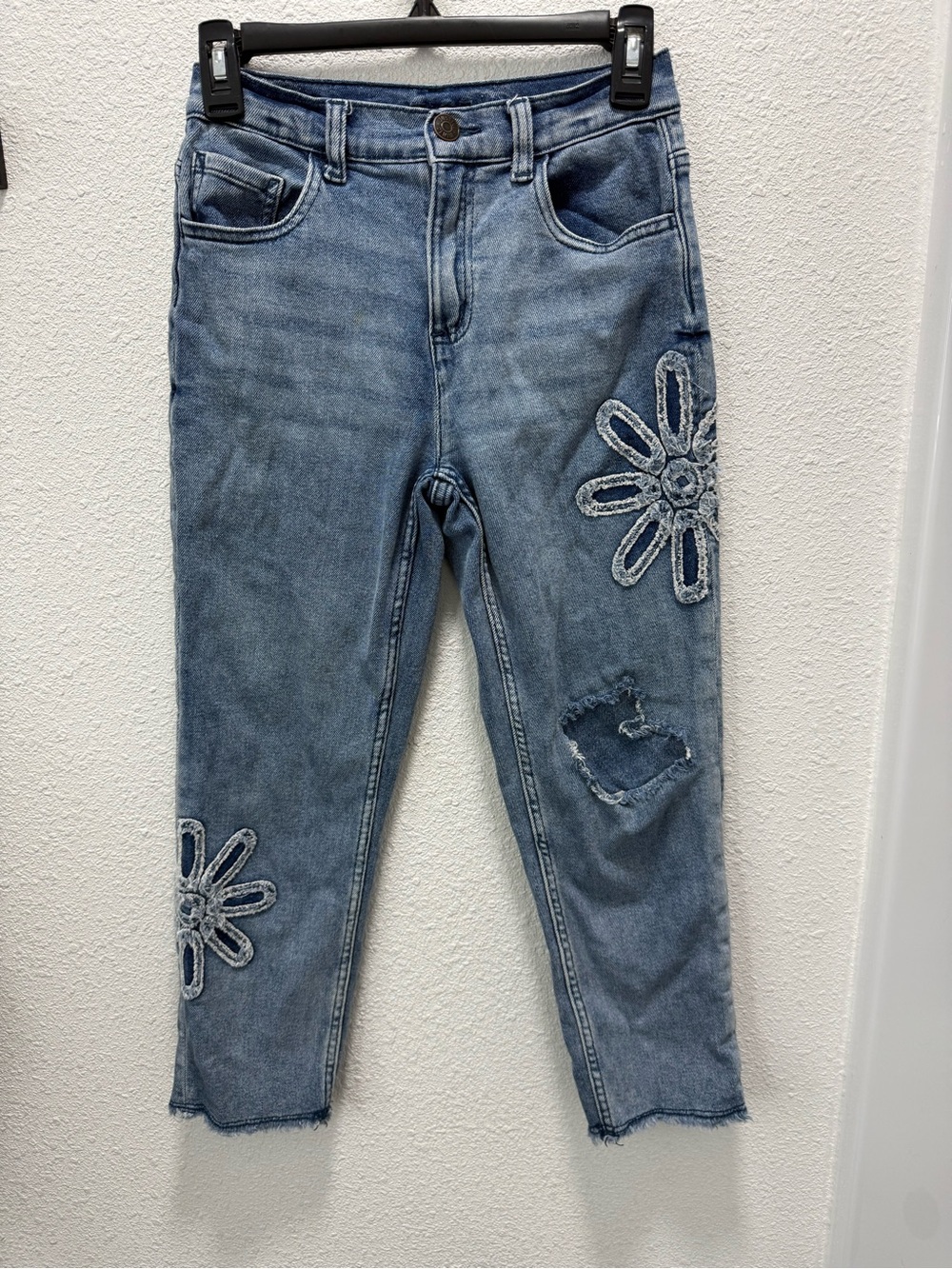 Justice girls' jeans featuring embroidered flower patches and distress sz(14) - Picture 1 of 5